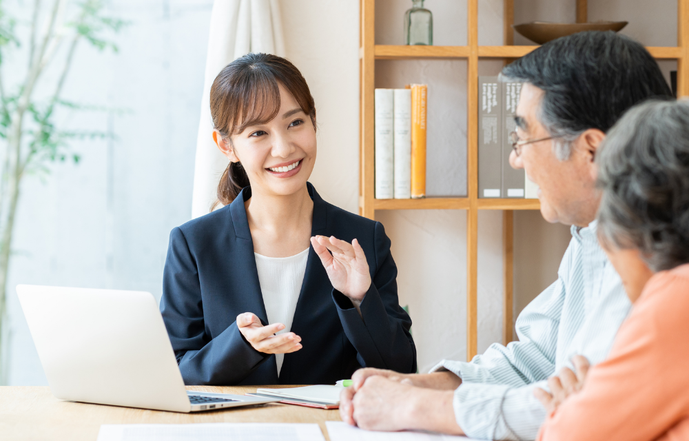 問題の早期発見のために月1回の情報共有を